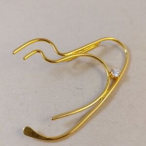 Vintage Gold 18 KT HGF Broosh with Single Clear Stone